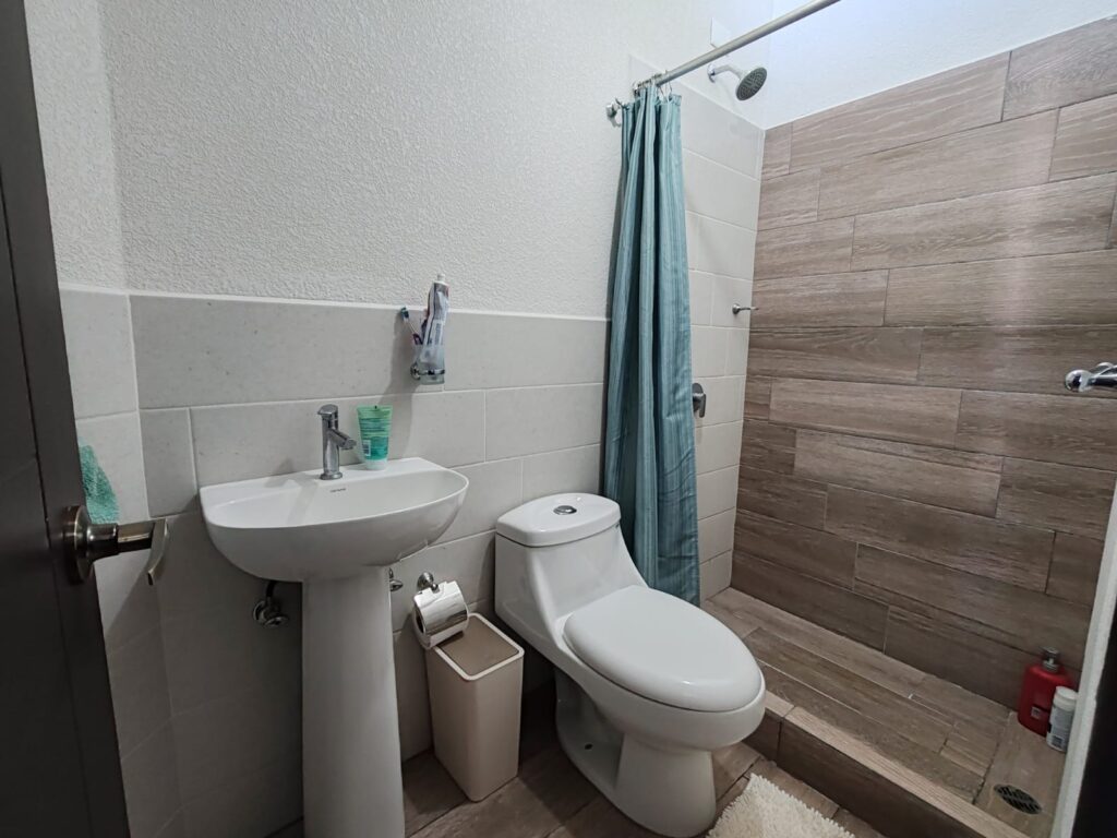 WhatsApp Image 2025-01-09 at 8.50.04 AM