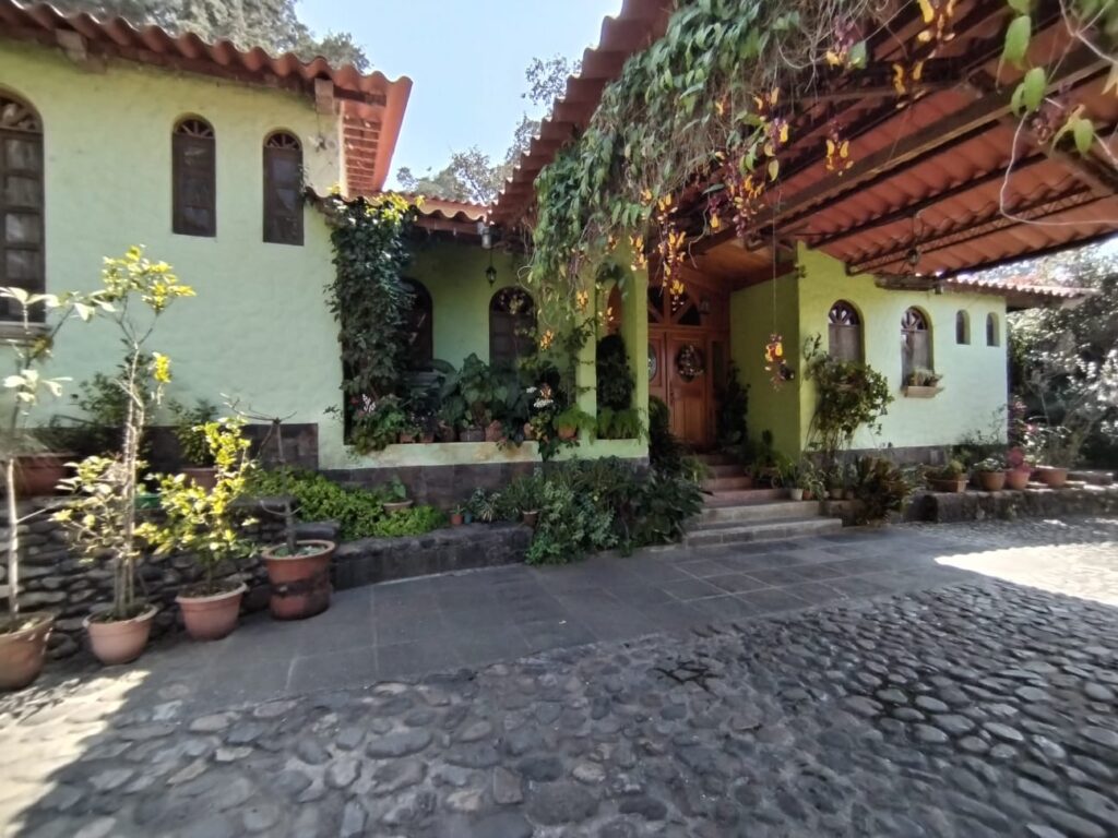 WhatsApp Image 2025-05-18 at 12.47.42 PM