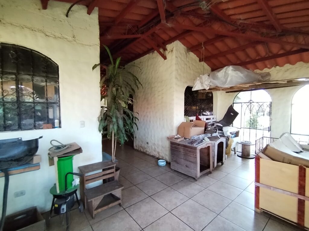 WhatsApp Image 2025-05-18 at 12.47.47 PM (2)