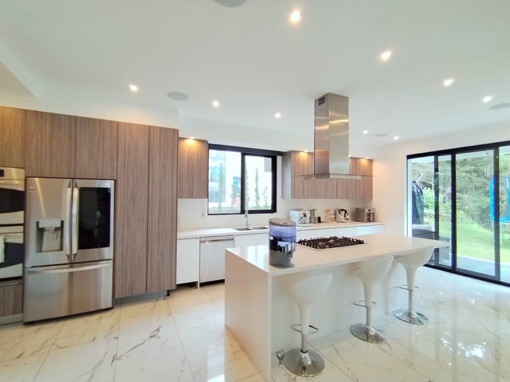 WhatsApp Image 2025-05-18 at 3.31.25 PM