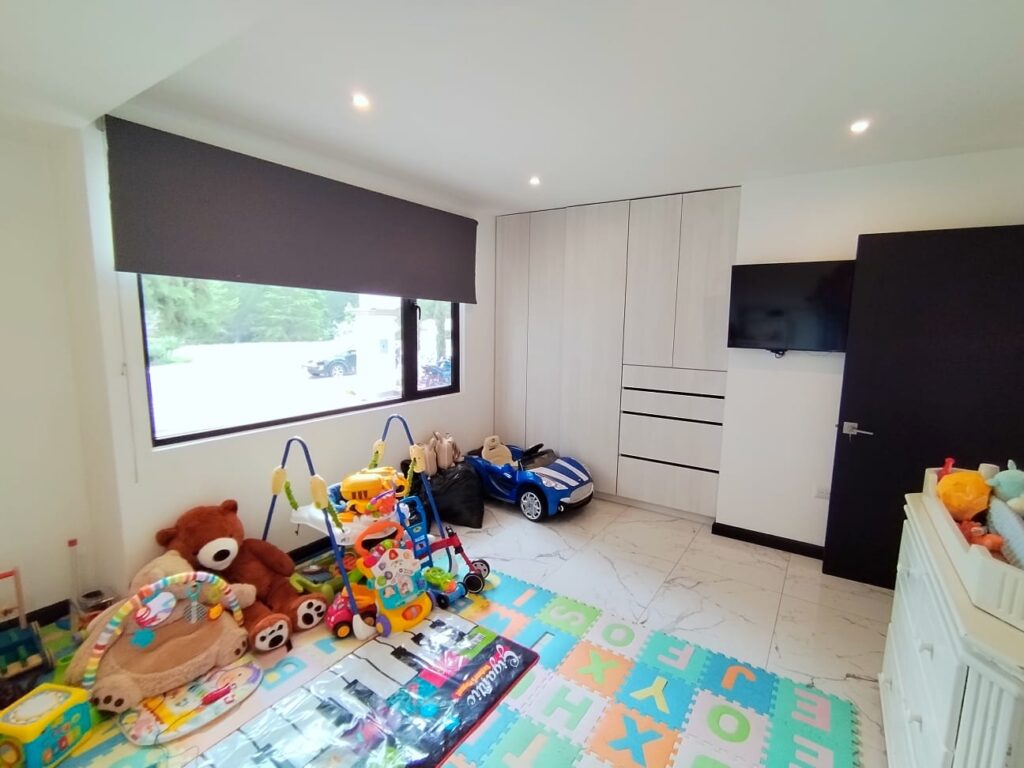 WhatsApp Image 2025-05-18 at 3.31.26 PM (2)