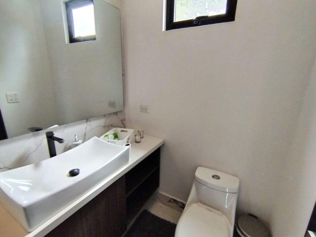 WhatsApp Image 2025-05-18 at 3.31.27 PM (4)