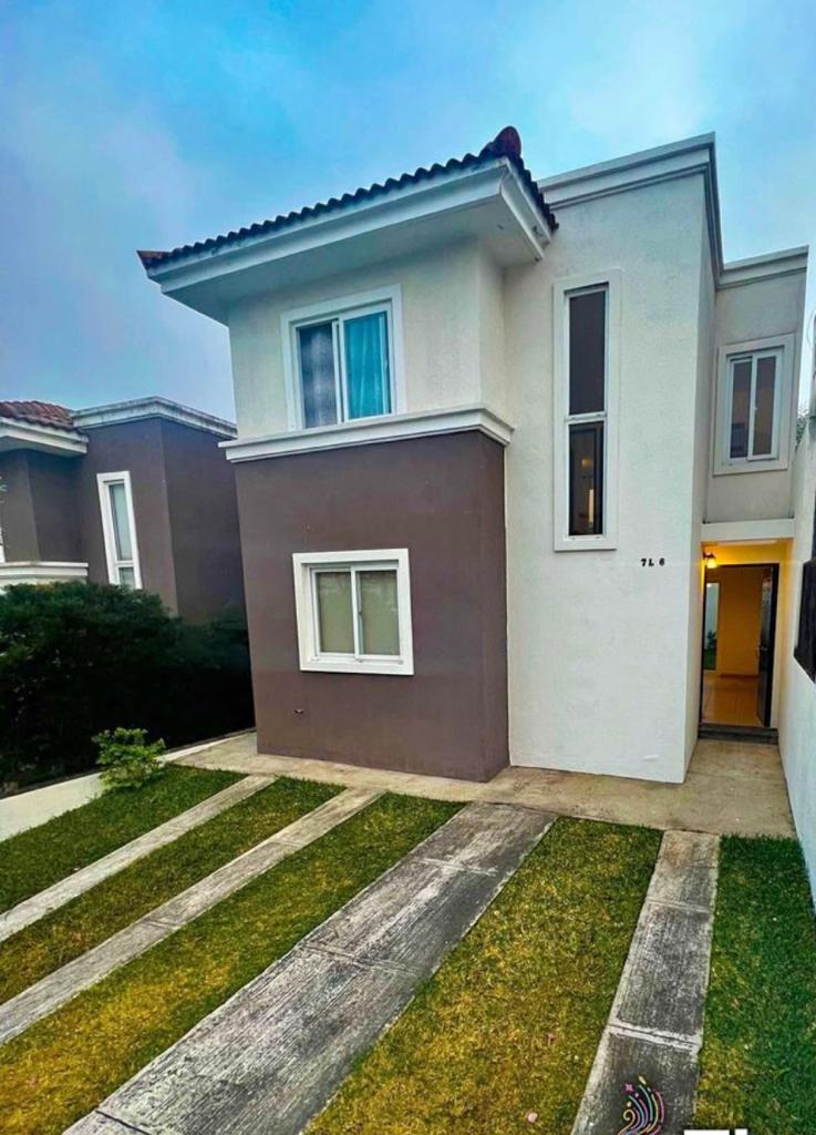 WhatsApp Image 2025-06-04 at 5.45.04 PM