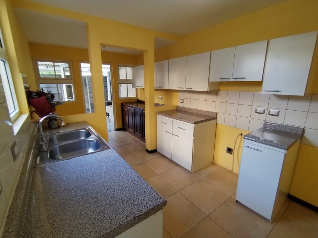 WhatsApp Image 2025-07-08 at 12.09.18 PM (3)