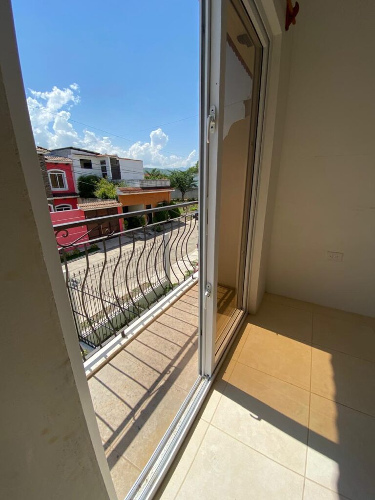 WhatsApp Image 2025-09-05 at 11.08.31 AM (1)