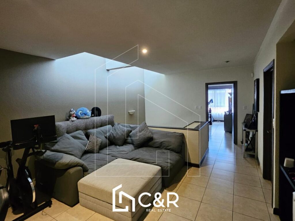 WhatsApp Image 2025-09-10 at 11.38.57 AM (1)