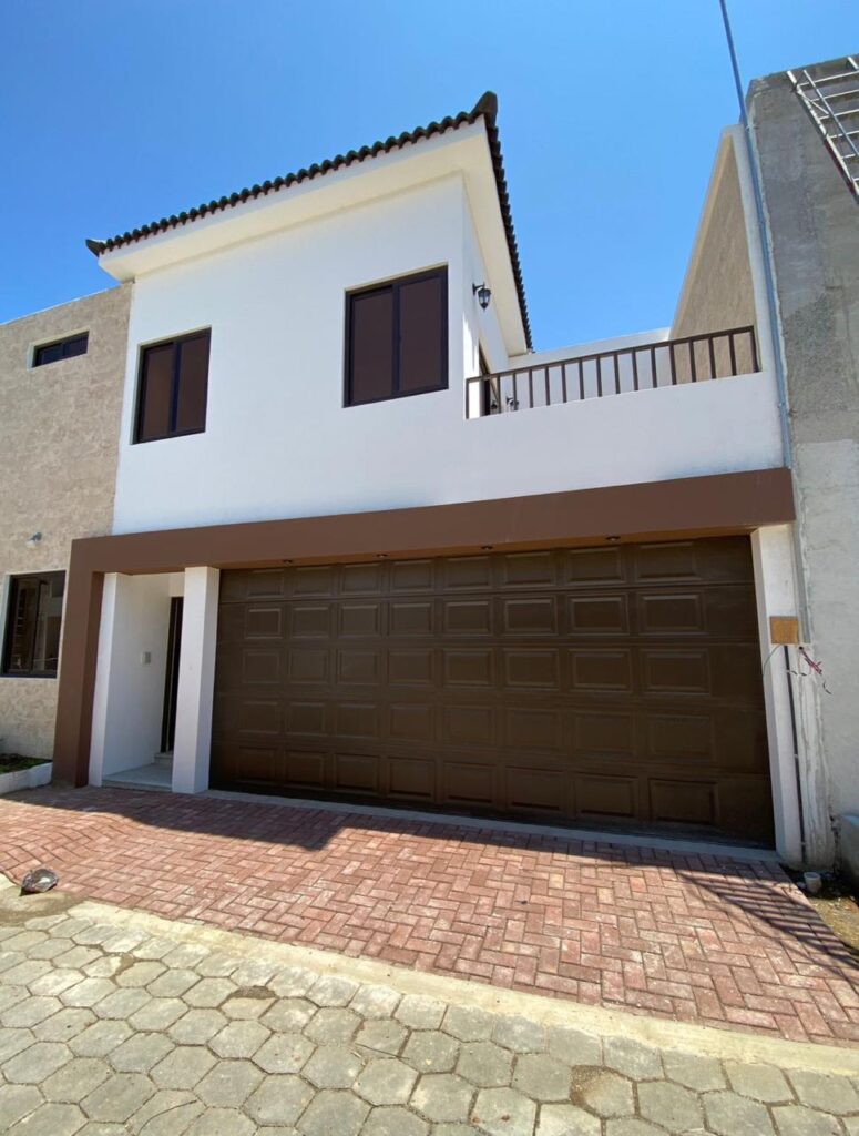 WhatsApp Image 2025-09-19 at 1.26.38 PM (4)