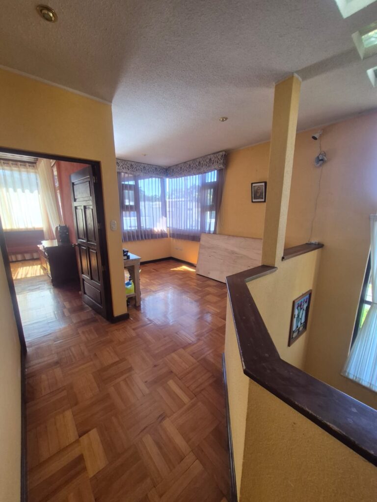 WhatsApp Image 2025-09-29 at 12.54.35 PM (4)