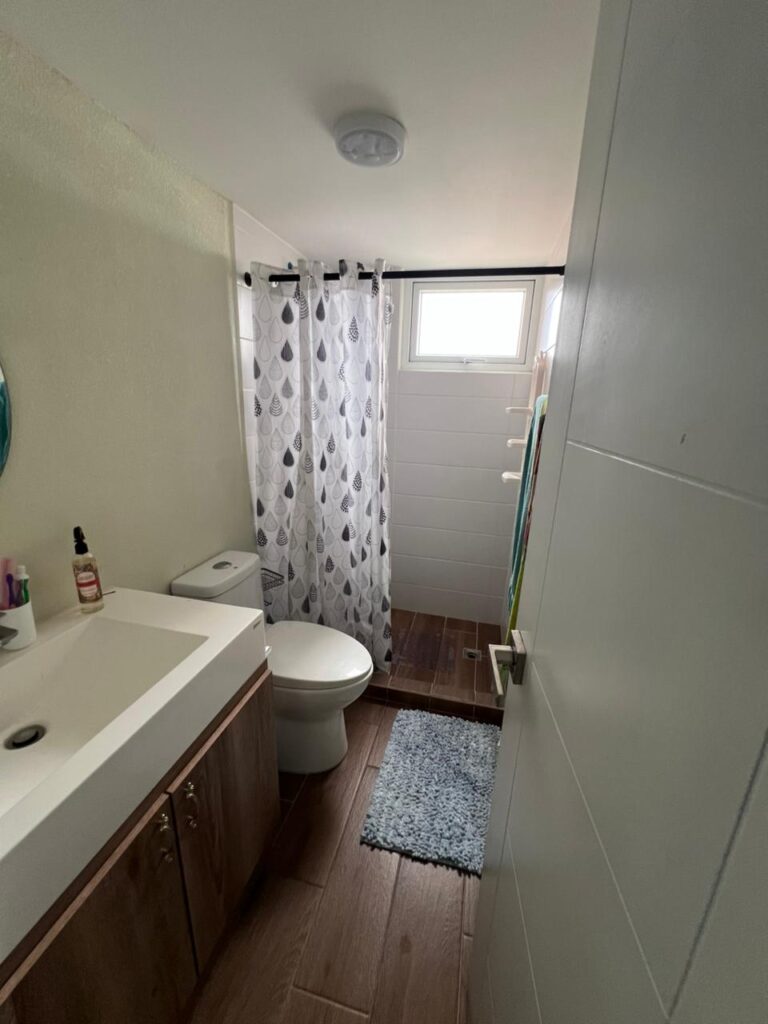 WhatsApp Image 2025-10-06 at 10.30.44 AM (2)