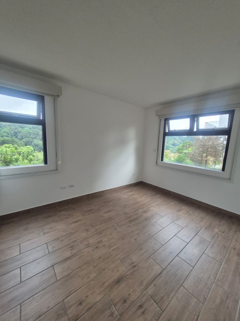 WhatsApp Image 2025-10-12 at 7.15.07 AM (1)