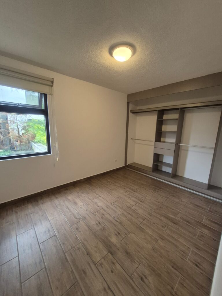 WhatsApp Image 2025-10-12 at 7.15.07 AM (2)