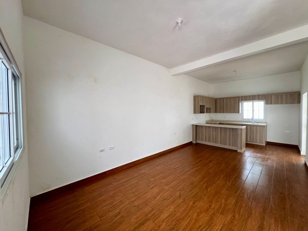 WhatsApp Image 2025-10-14 at 12.36.32 PM (5)