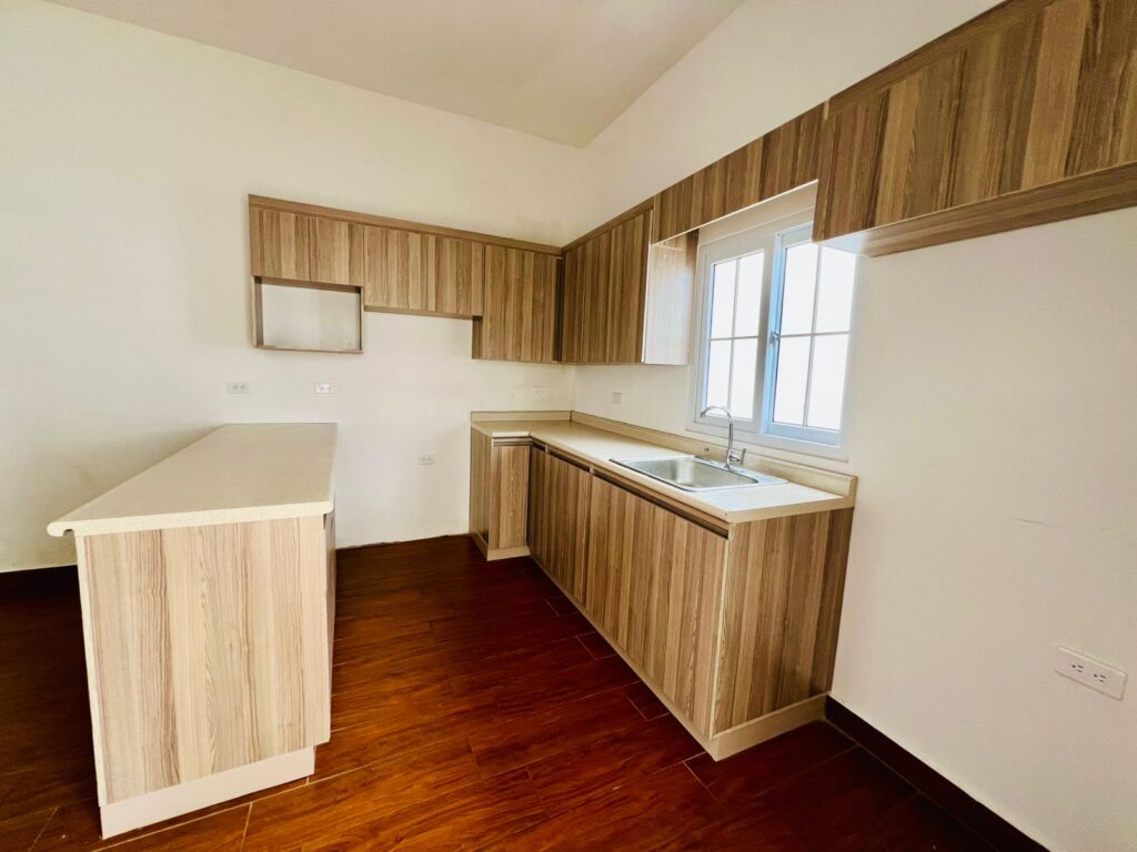 WhatsApp Image 2025-10-14 at 12.36.33 PM (2)