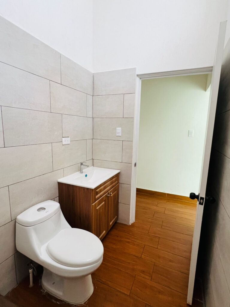 WhatsApp Image 2025-10-14 at 12.36.33 PM (4)