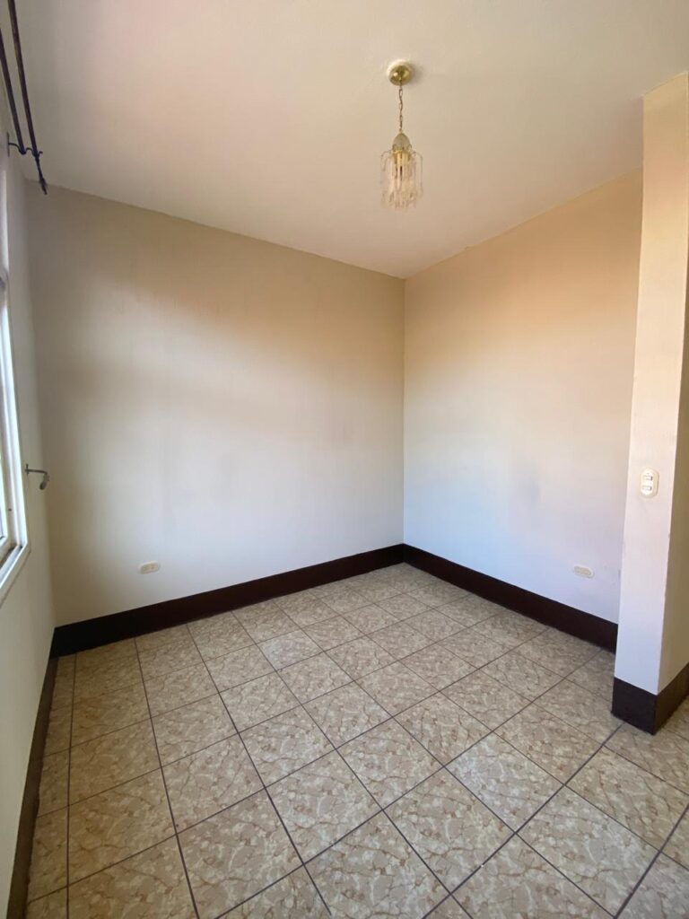 WhatsApp Image 2025-10-17 at 6.19.42 PM (5)