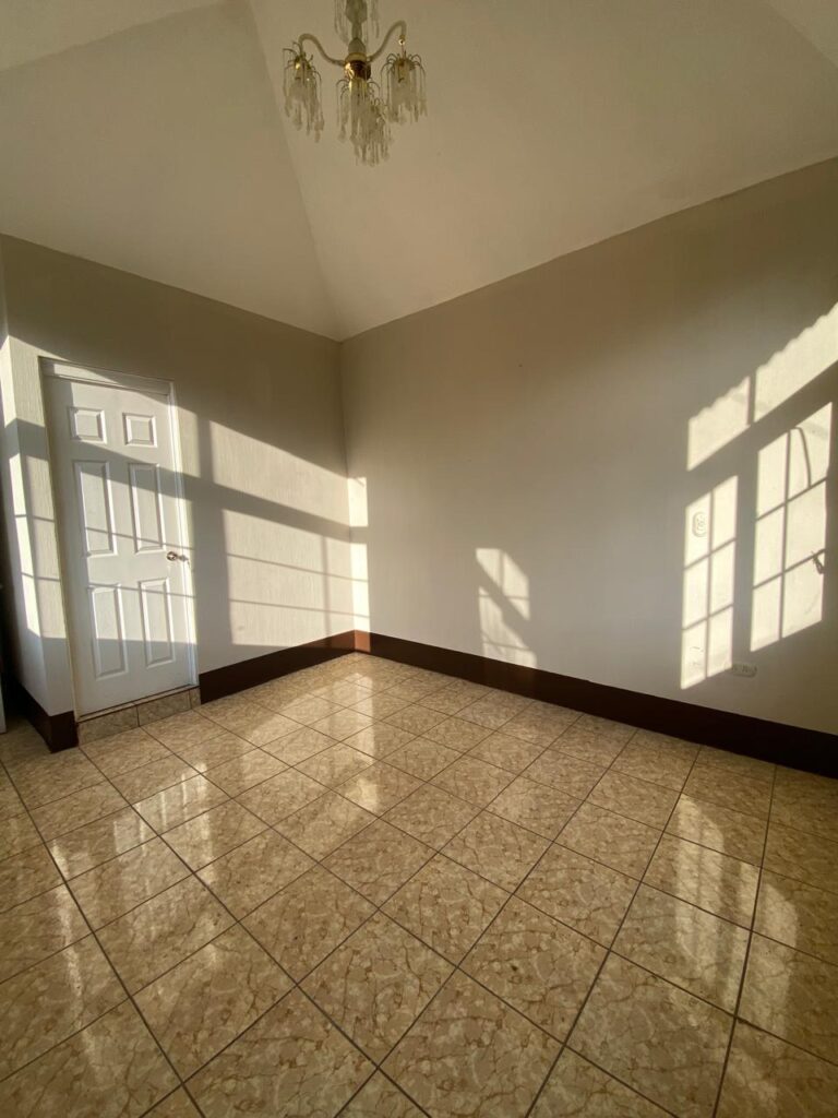 WhatsApp Image 2025-10-17 at 6.19.43 PM (6)