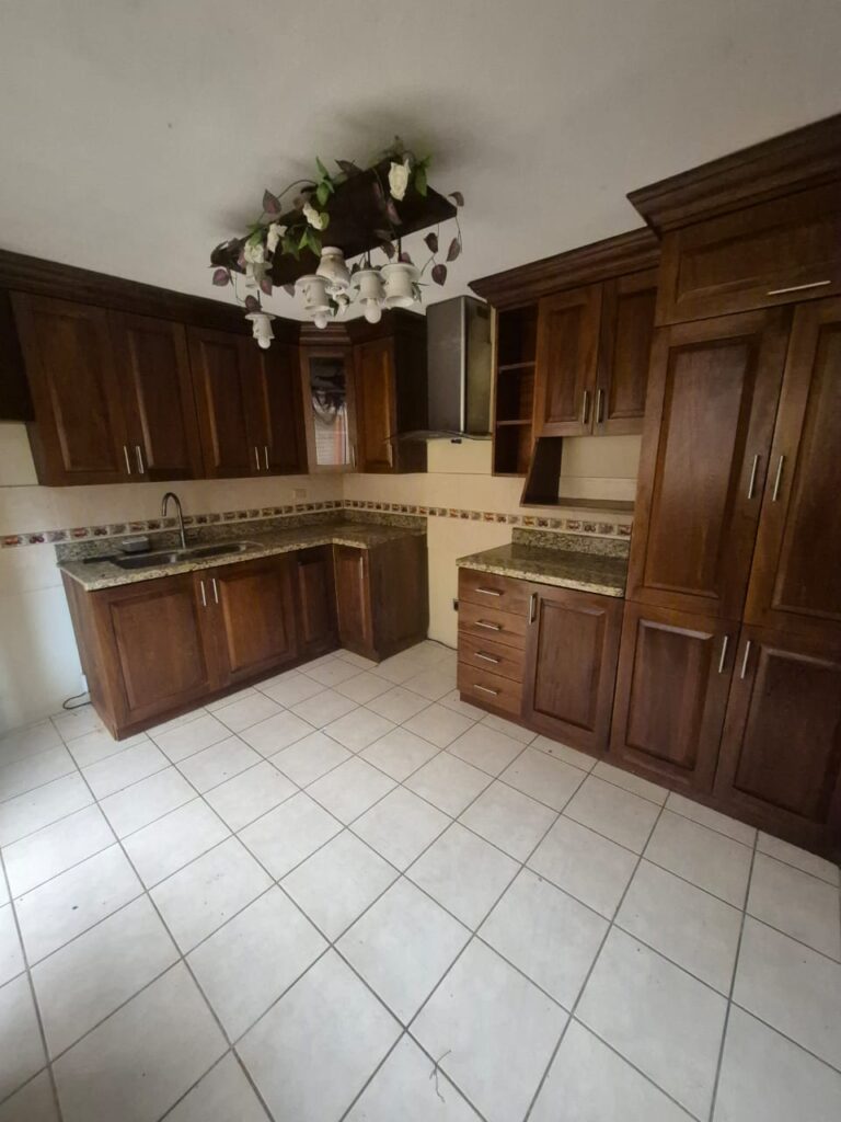 WhatsApp Image 2025-10-27 at 11.46.25 AM (5)