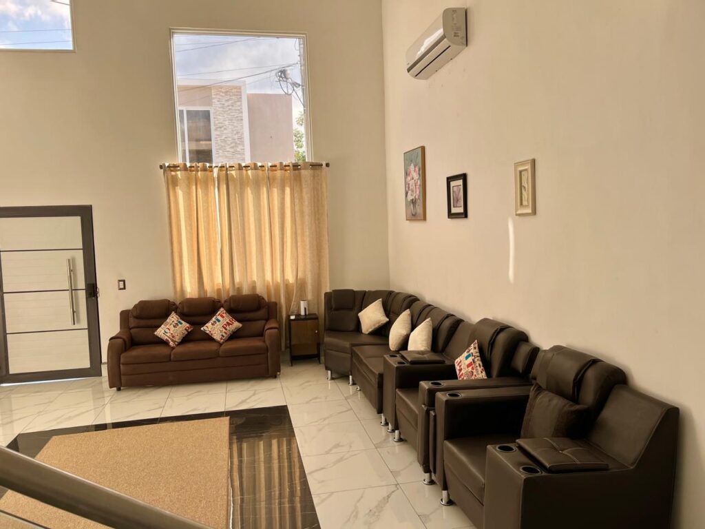 WhatsApp Image 2026-01-09 at 12.31.47 (4)