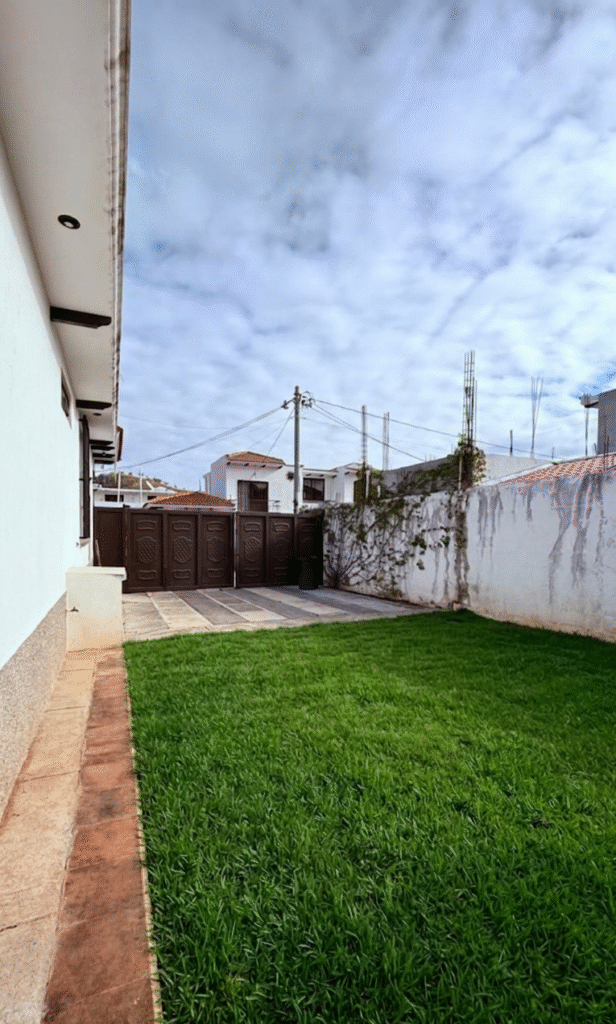 Gemini_Generated_Image_g9k4sbg9k4sbg9k4