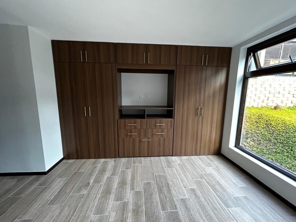 WhatsApp Image 2026-03-11 at 18.25.07